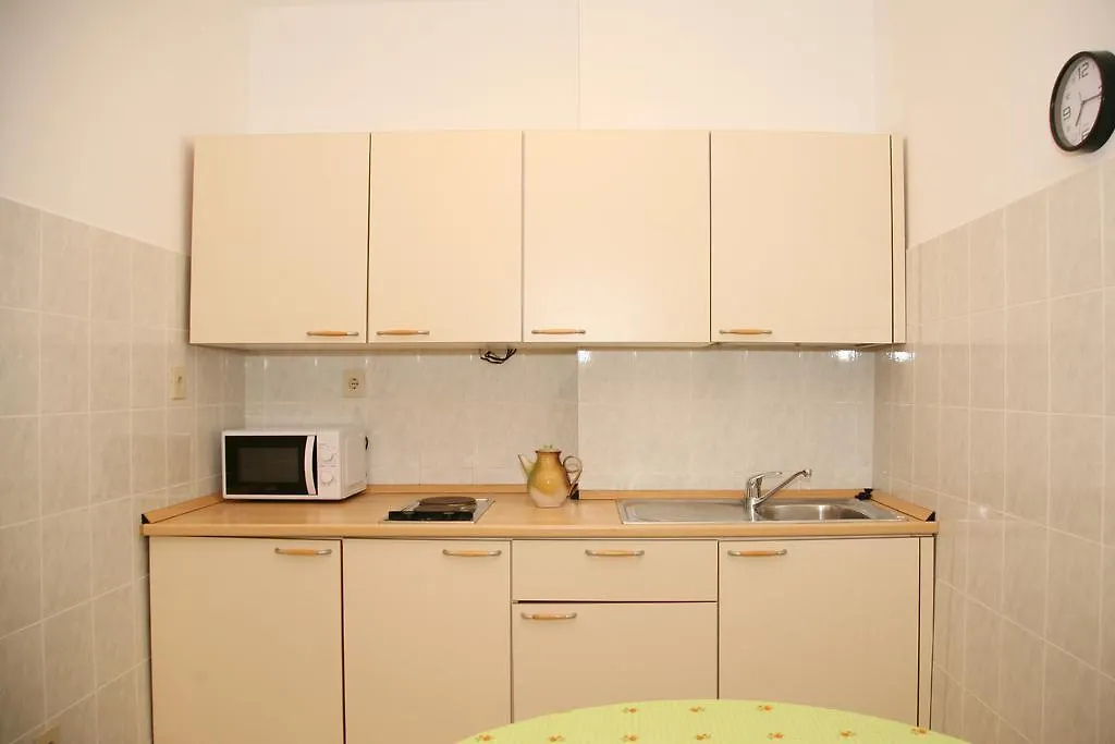 Apartments Basic Split